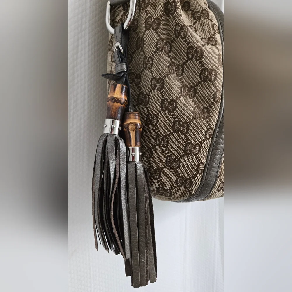 GUC Authentic Gucci GG Beige/ Gray Canvas Techno Horsebit Hobo Handbag - Picture 4 of 16